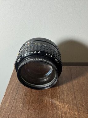 Pentax SMC Pentax-A 50mm f/1.4 Lens - Black